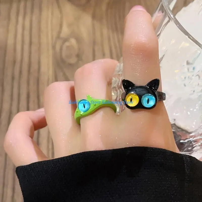 573B 2023 Rings Women Fashion Sweet Three Color Eyes Couple Ring