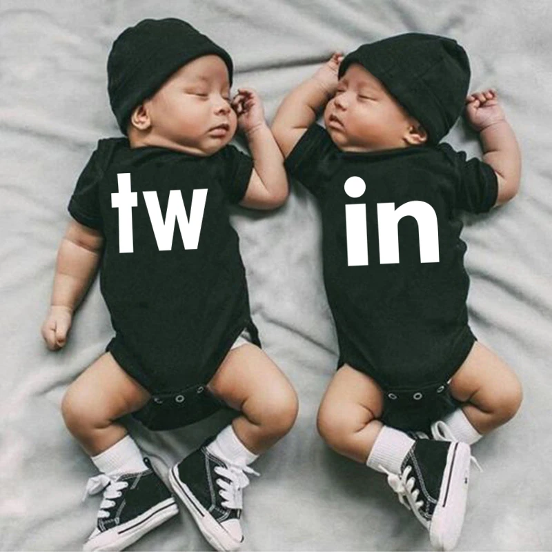 New TW & IN Letter Print Newborn Infant Baby Boys Girls Cotton Bodysuit Twins Romper Jumpsuit Outfits Hipster Baby Clothes