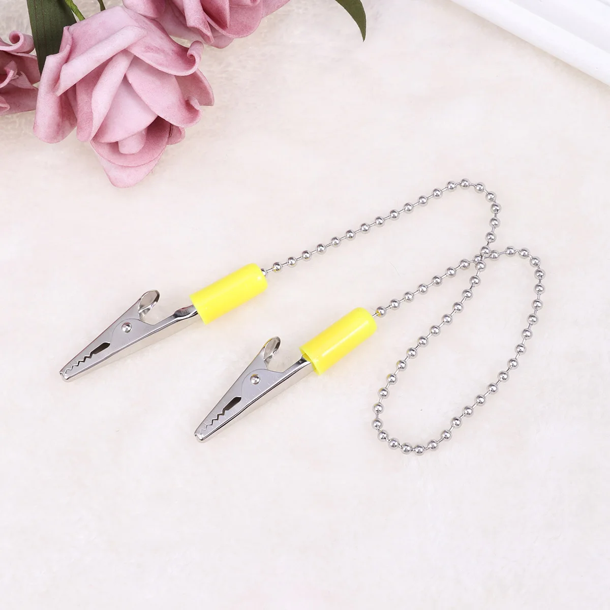 

Stainless Steel Dental Ball Chain Clips Durable Bib Holder For Clinic Home Lightweight Spring Loaded Flexible Napkin