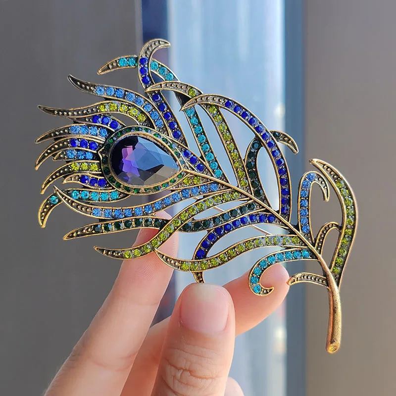 Luxury Rhinestone Peacock Feather Brooches For Women Men Exquisite Colorful Crystal Large Palm-leaf Fan Metal Pins Jewelry Gifts