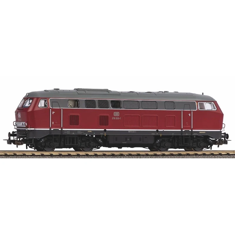 HO 1/87 Train Model PIKO Brand New European Car German Car DC Simulation Car Special Price Train Toy Without Exquisite Packaging