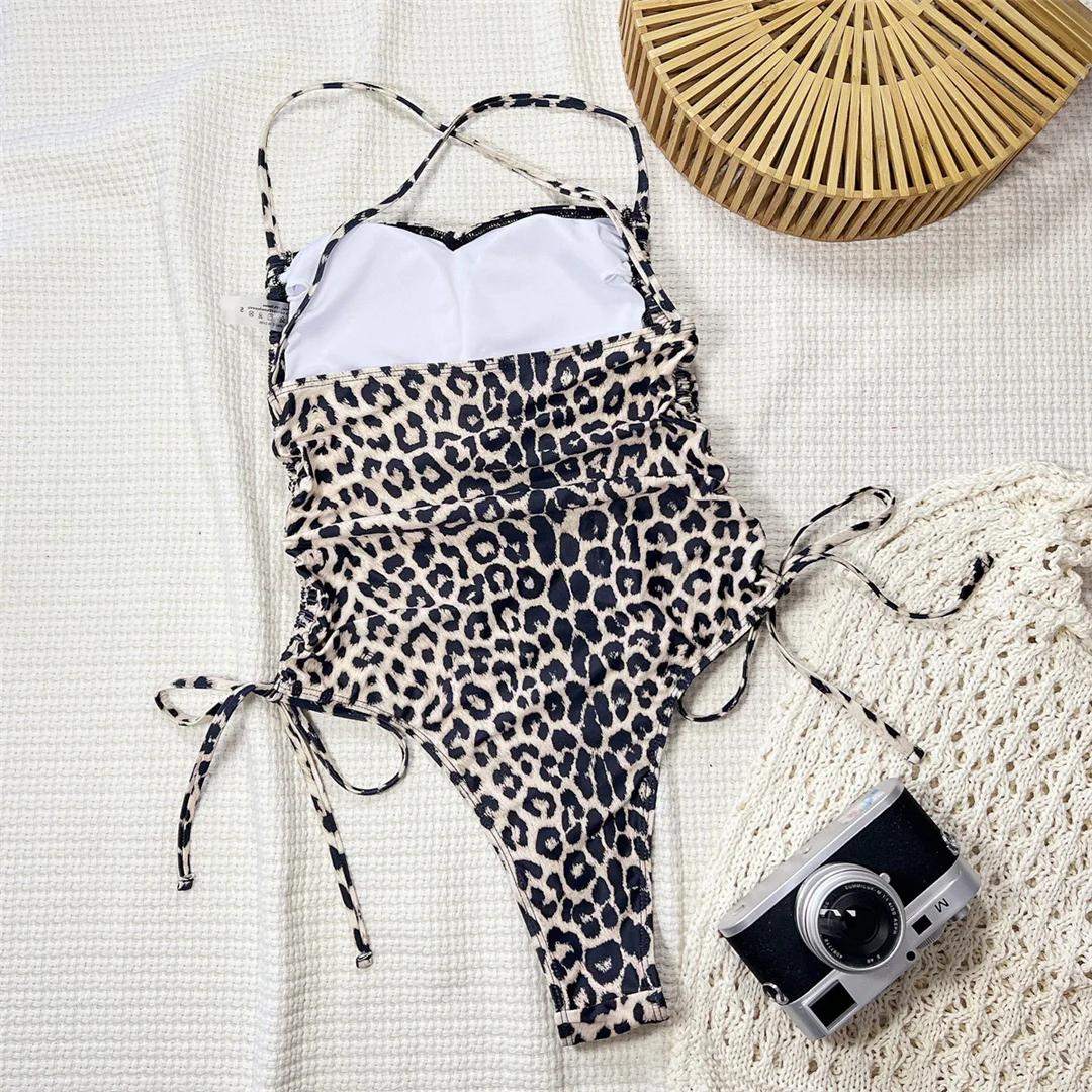 Leopardmuster, rückenfreier, einteiliger Badeanzug mit Schnürung, Damen-Badebekleidung, hoch geschnittene Monokini-Form, gepolsterter Badeanzug, Badebekleidung, Modell V7155. – Detail 9