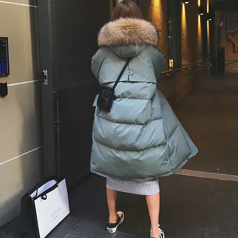 ​ ​ Abrigo acolchado medio largo de invierno 2025 para mujer, Parka con aislamiento térmico grueso de gran tamaño de estilo coreano ​ ​