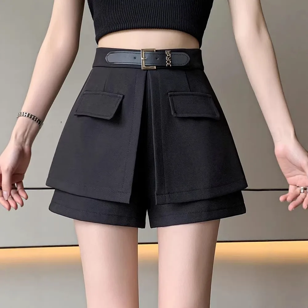 Fashion Women Black High Waist A‑Line Wide Leg Suit Shorts Fake Two‑Piece Cargo Style Slim Fit Casual Outer Short Trousers