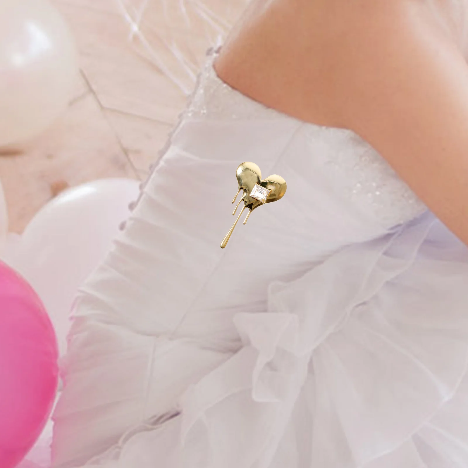 

Heart Brooch Pin Metal Alloy Lapel Pin Clothes Decor Valentine's Day Wedding Gift Heart Brooch Brooches for Women