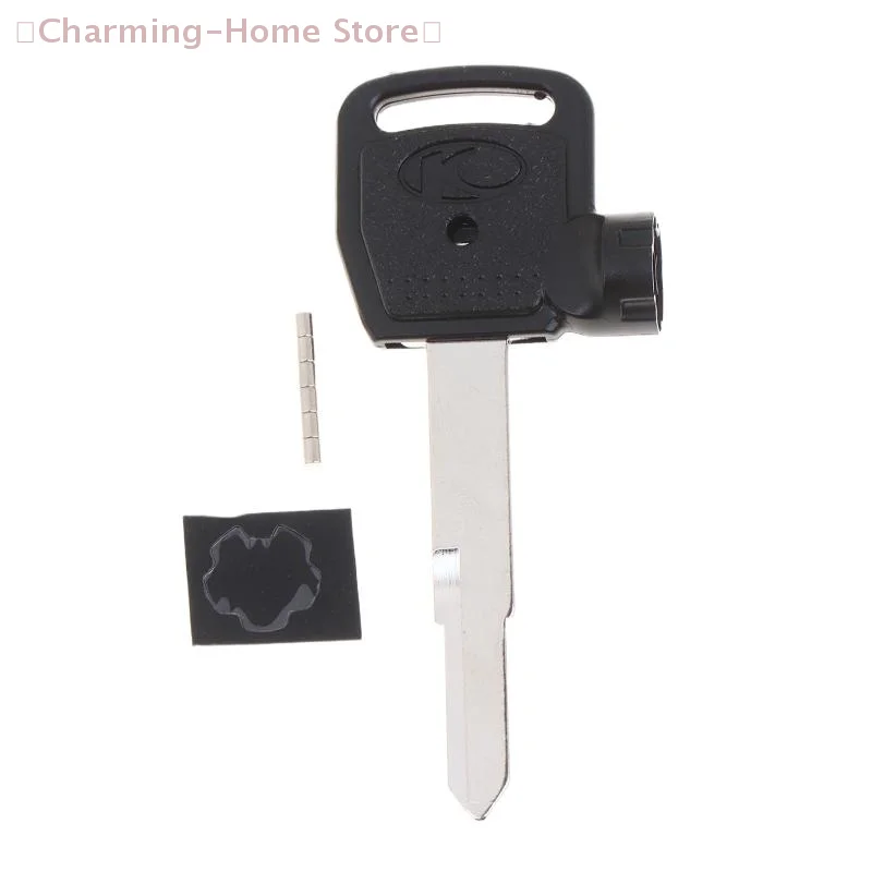 

【M】1 шт. Заготовка ключа для мотоцикла, необработанный, для замены, для скутеров KYMCO, магнитный, с защитой от угона, CT250 300 400 Racing Kcc Acc Dynamic