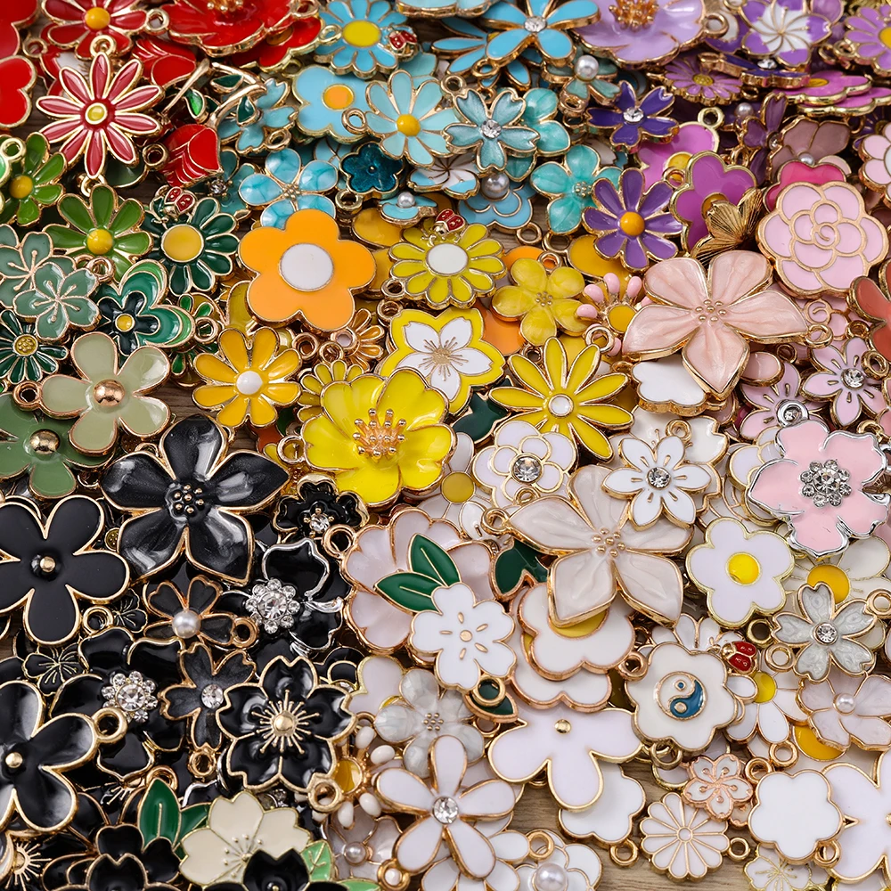 Mixed Flower Pendants for DIY Jewellery Making, 10Pcs