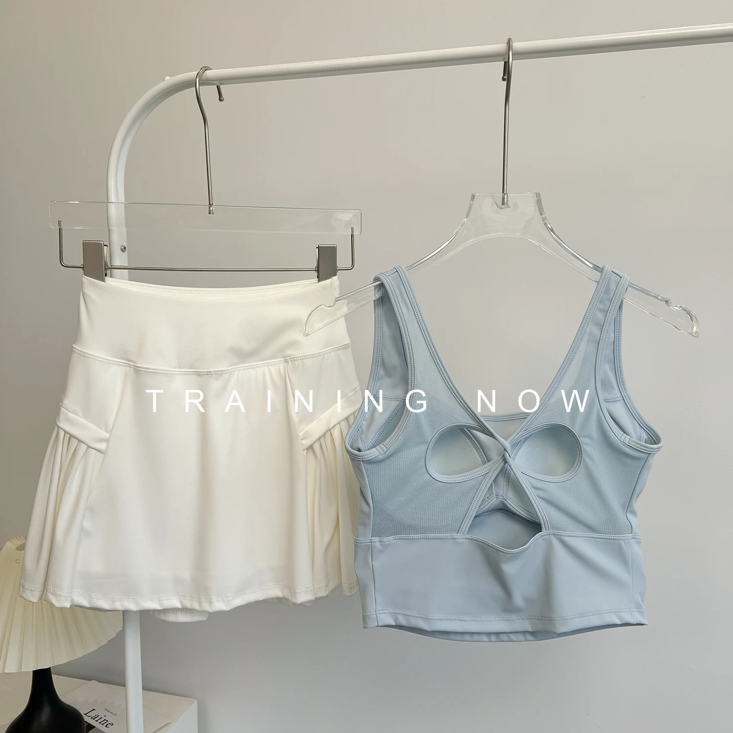 

Tennis sports suit for women in summer fashion and beautiful Pilates yoga suit professional running fitness quick-drying vest
