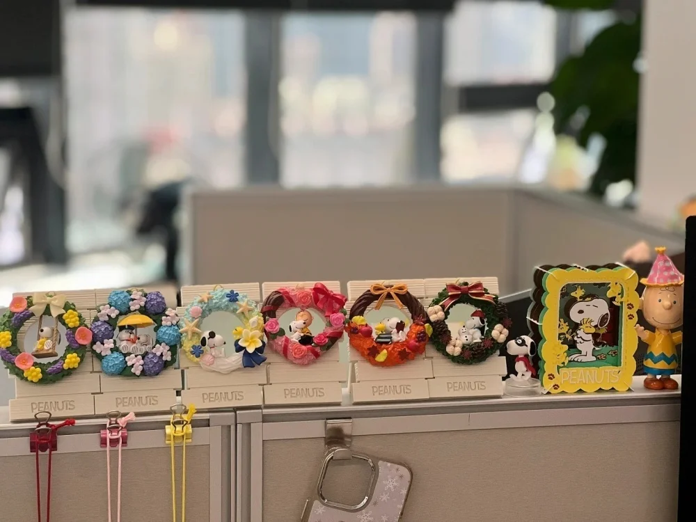 Re-Ment-colección Original de coronas de maní Snoopy, caja ciega de moda, regalos, modelo de juguete, figuras de Anime, adornos coleccionables, juguetes sorpresa