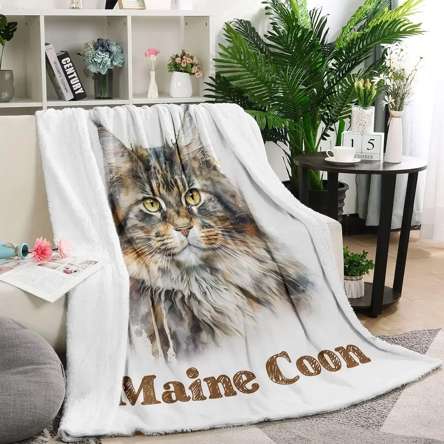 Domgoge Maine Coon Cat Blanket for Boys and Girls, Lightweight Flannel Fleece Blanket for All Seasons throw blanket