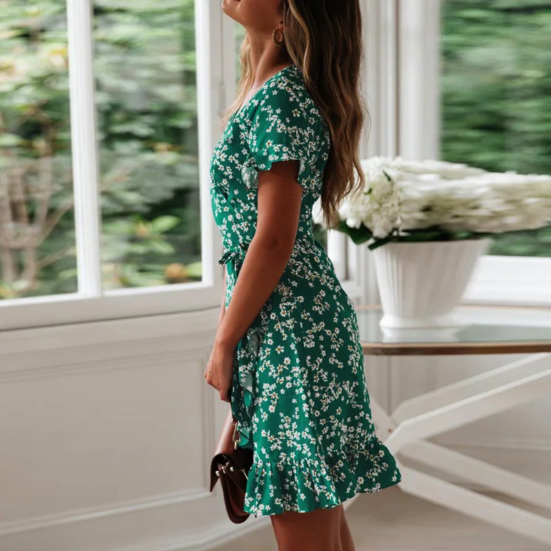 Mini robe à volants en mousseline de soie pour femmes, imprimé floral Boho, col en V sexy, manches courtes, ligne A, robes de plage, vacances, été, 2024