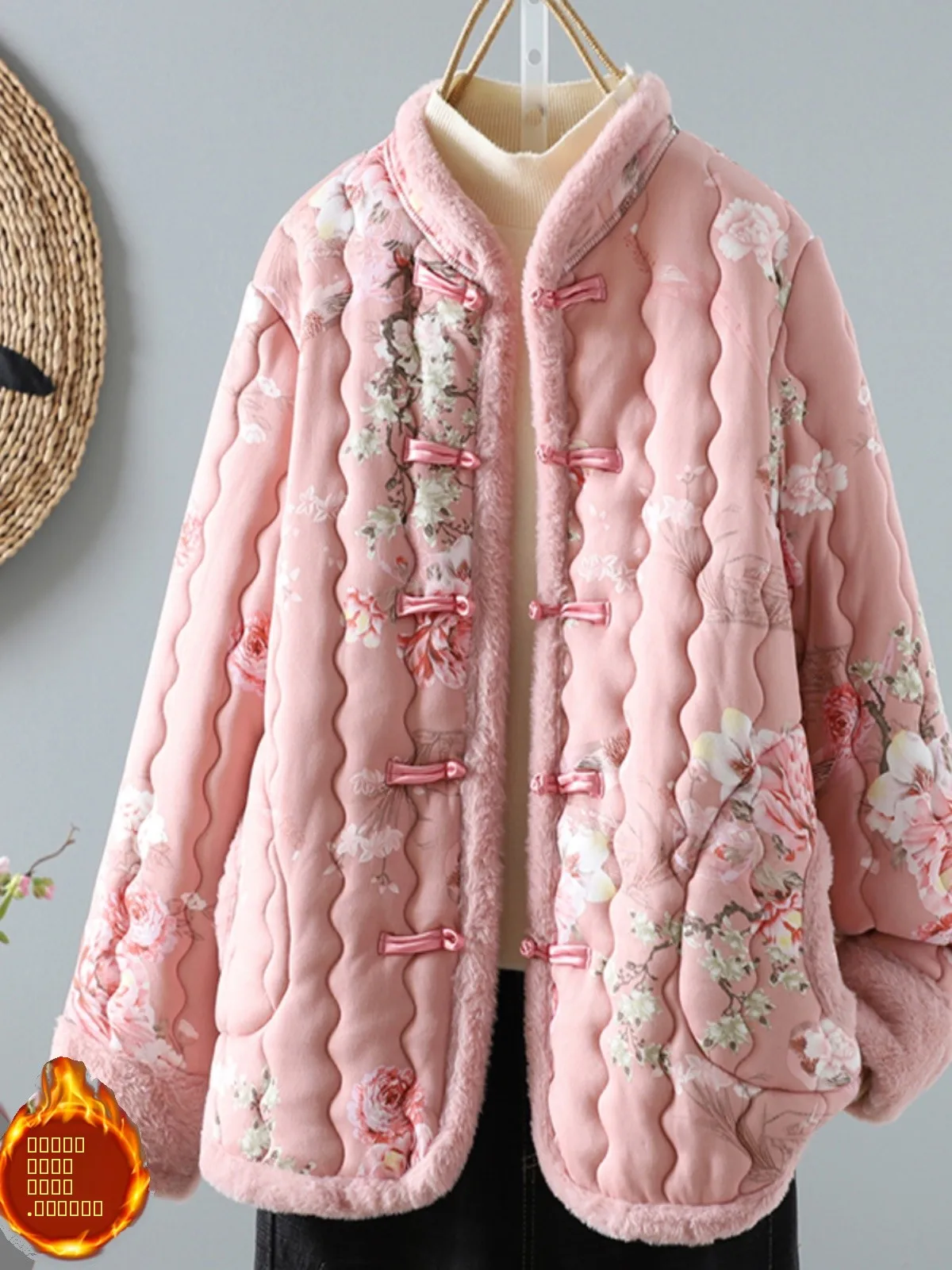 

Ретро-куртка из утолщенного хлопка с воротником-стойкой на пуговицах, женское зимнее пальто в новом китайском стиле с национальным цветочным принтом, розовое хлопковое пальто
