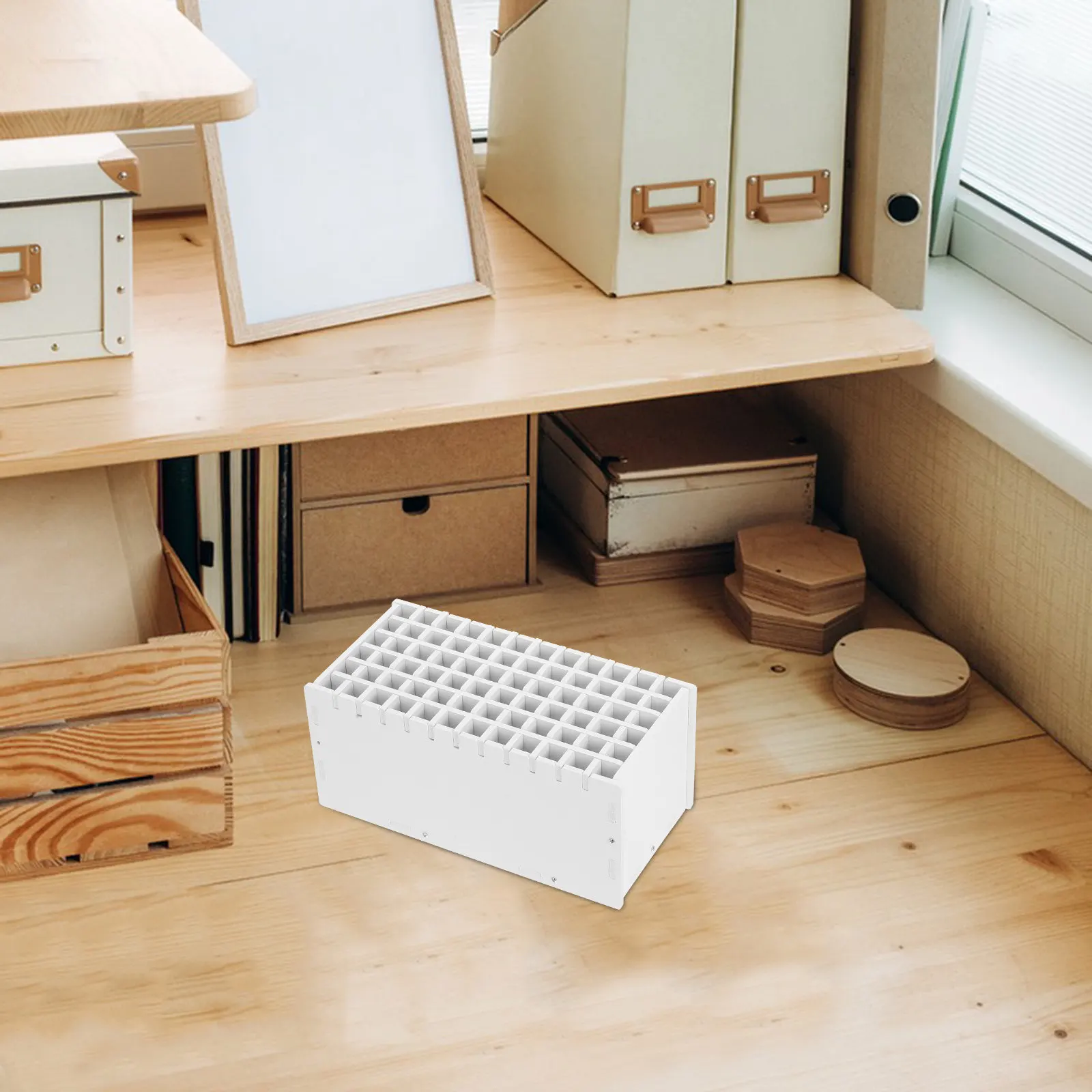 

Large Capacity Marker Pen Storage Rack 72 Grids Wood Plastic Material Multi Functional Desk Organizer for Markers Pencils Pen