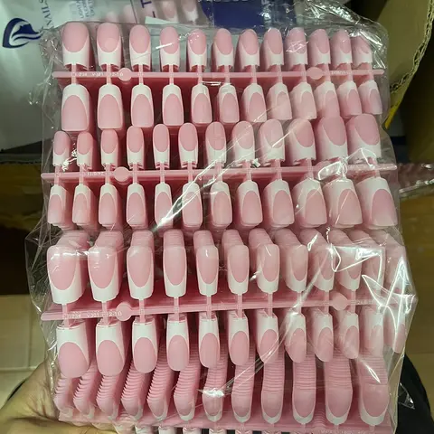 24-piece French manicure, randomly shipped; full coverage, wearable, press-type, unisex, mixed sizes available.