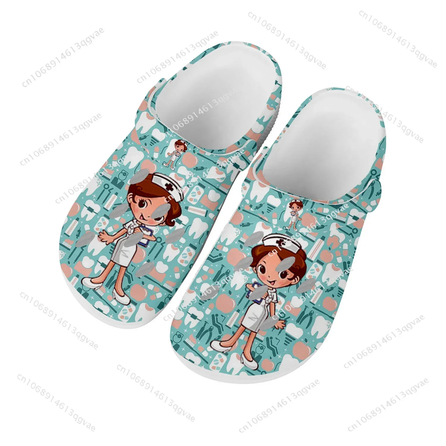 Zuecos de dibujos animados para hombre y mujer, zapatos de agua personalizados, sandalias para adolescentes, zuecos de jardín, zapatillas transpirables con agujeros para la playa