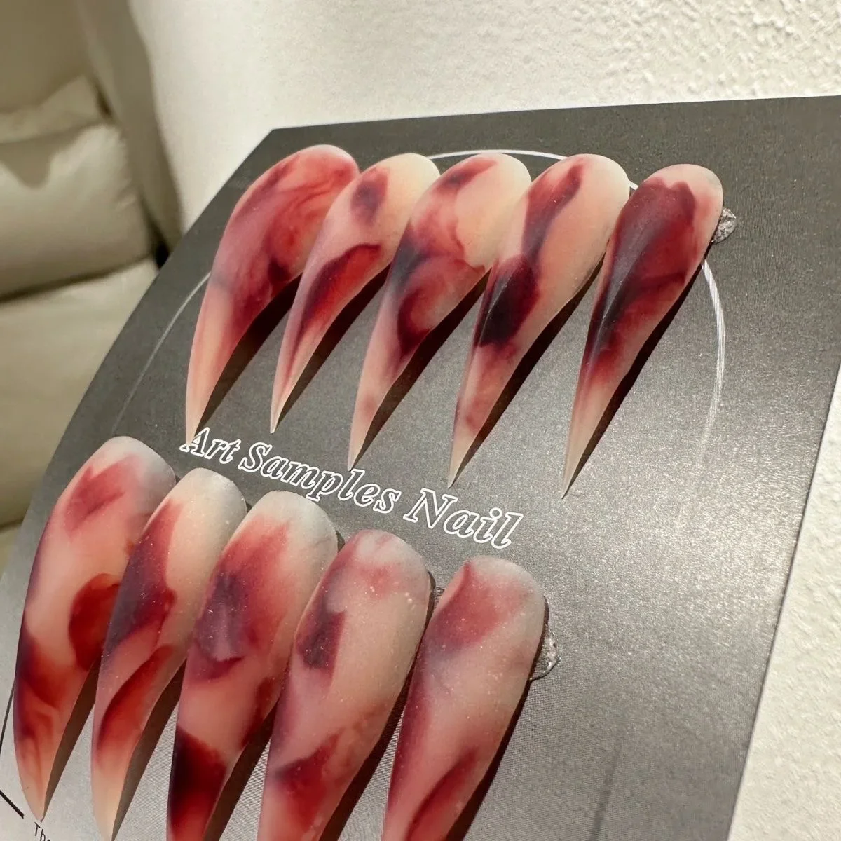 10개 수제 다이아몬드 장식 용자 모양 클로 프레스온 네일 고양이 발톱 아크릴 가짜 네일 스티커 접착제 포함 네일 아트