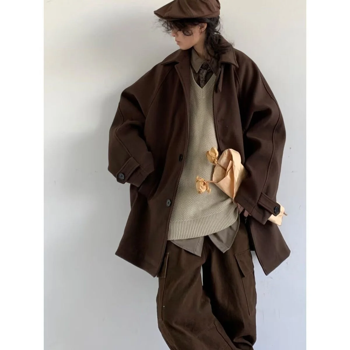 

Мужское шерстяное пальто в японском ретро-стиле с одной пуговицей, свободного кроя, повседневное, осенне-зимнее, из ткани Оксфорд, теплое, с наполнителем из полиэфирного волокна