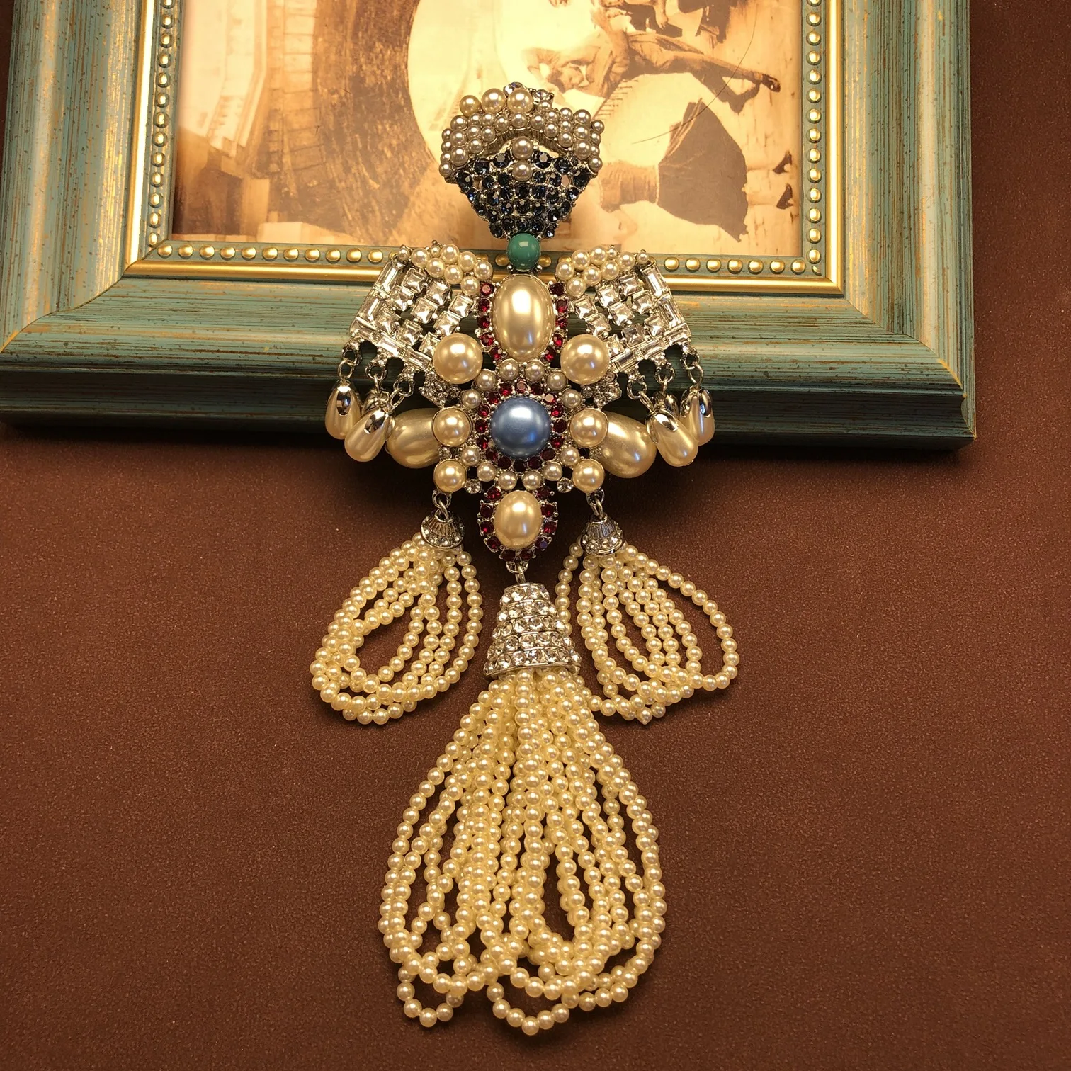 New Chinese Style Pearl and Diamond Brooch for Women All-match Personality Fashion Trend Daily Accessories Jewelry Gift
