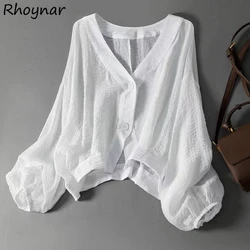 Camisas lisas para mujer, verano, niñas, manga de murciélago, holgadas, finas, transparentes, de ocio, Ulzzang, cuello en V, ropa a prueba de sol, combina con todo, Simple