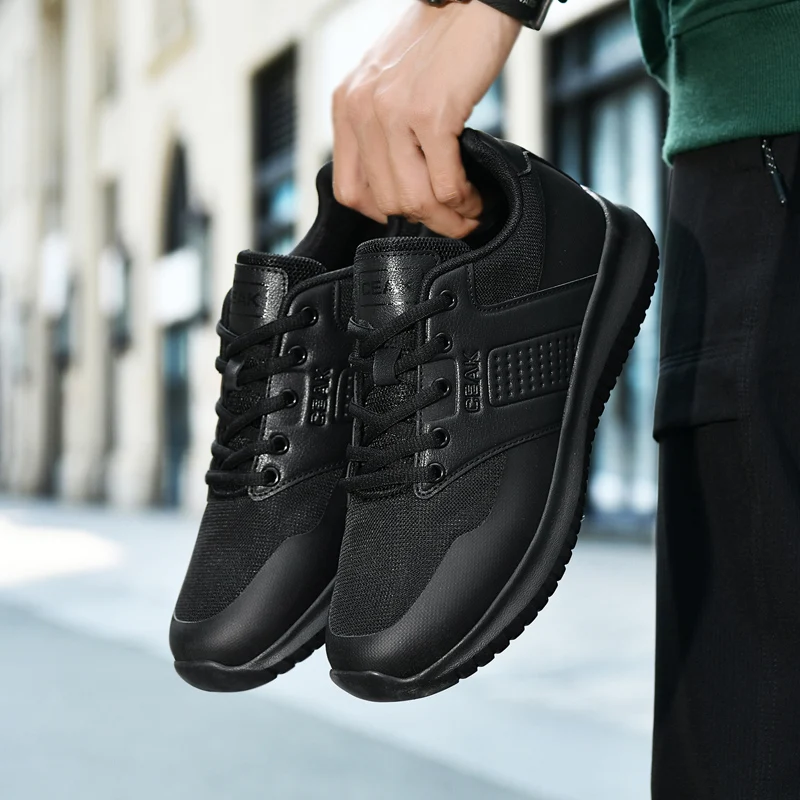 Chef shoes non-slip Four seasons breathable hotel kitchen work shoes light outdoor men's plus size casual sports walking shoes
