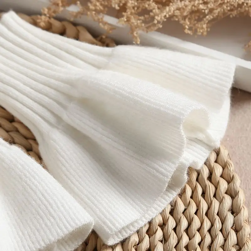 زوج واحد جديد من الأكمام القابلة للفصل للنساء باللون الأسود/الأبيض وأكمام مرنة مريحة للخريف والربيع وأكمام دافئة