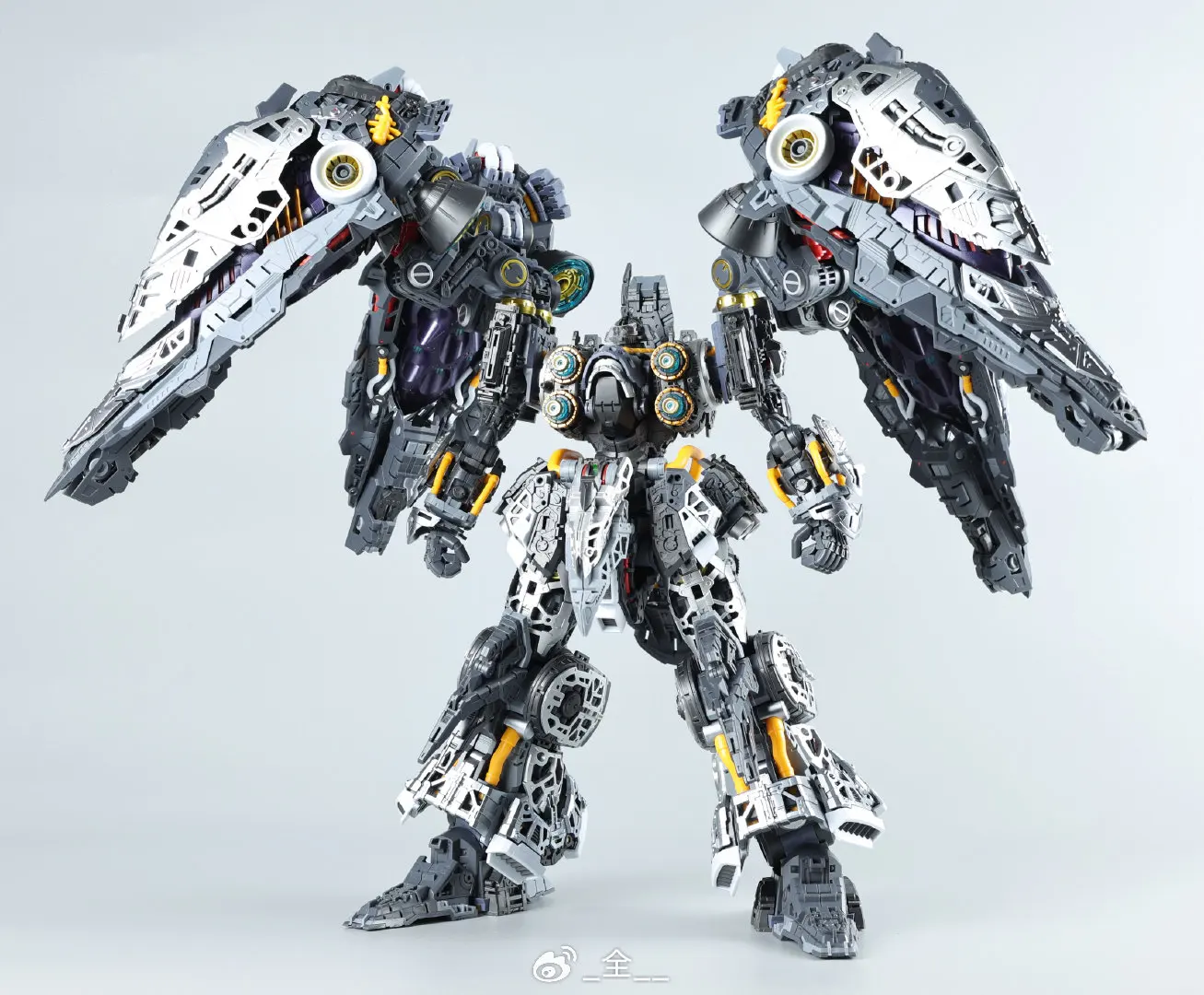 AXIS NZ-666 Kshatriya 1/100 MG Works Osiris Aerial Dominat