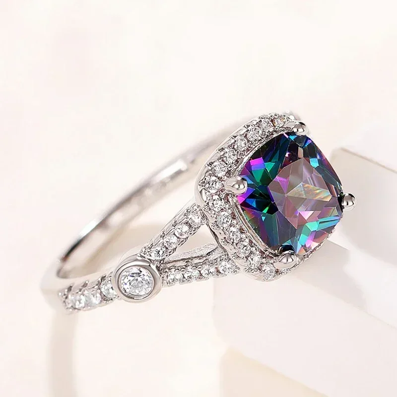 New Cushion-shaped Colored Cubic Zirconia Ring for Women Special Interested Wedding Bands Elegant Female Rings Trendy Jewelry