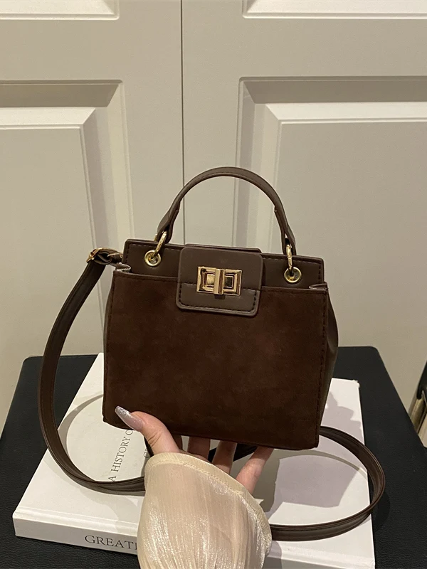 

Простая женская сумка большой вместимости, новинка 2025, сумка на одно плечо с текстурой мои, сумка через плечо для работы и поездок на работу