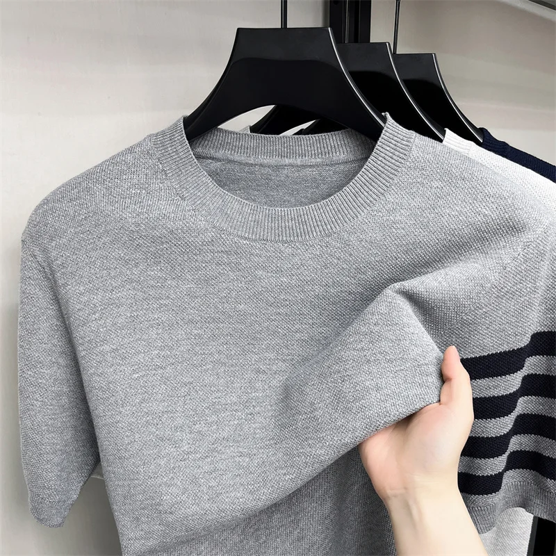 Light luxury men's new short sleeve T-shirt fashion striped decoration casual round neck summer breathable comfort high-end top