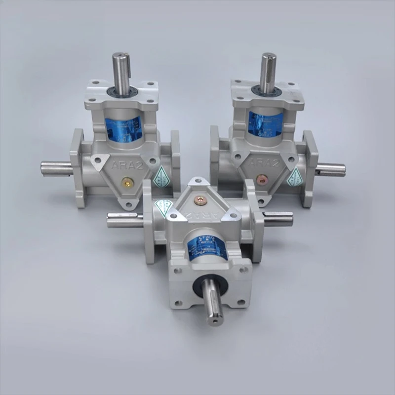Gearbox, right angle steering gear, corner gearbox reducer 90 degree  drive commutator view 2
