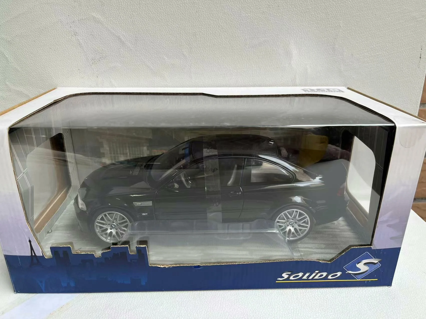 Diecast Solido 1/18…