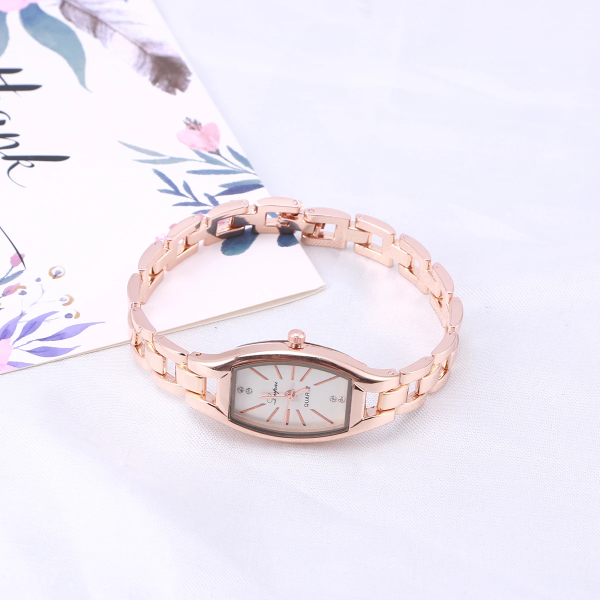 

Quartz Watches Durable Personality Business Noble for Women Matching Any Cloth Women's