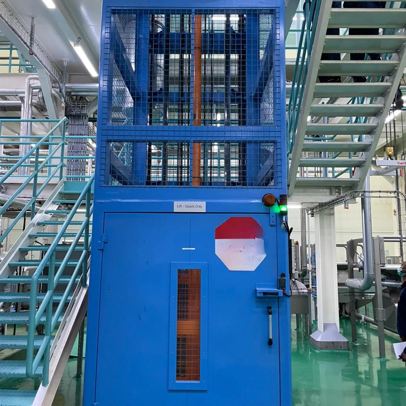 = High quality hydraulic lift equipment cargo lifts available in different sizes in Turkey - new material lifts