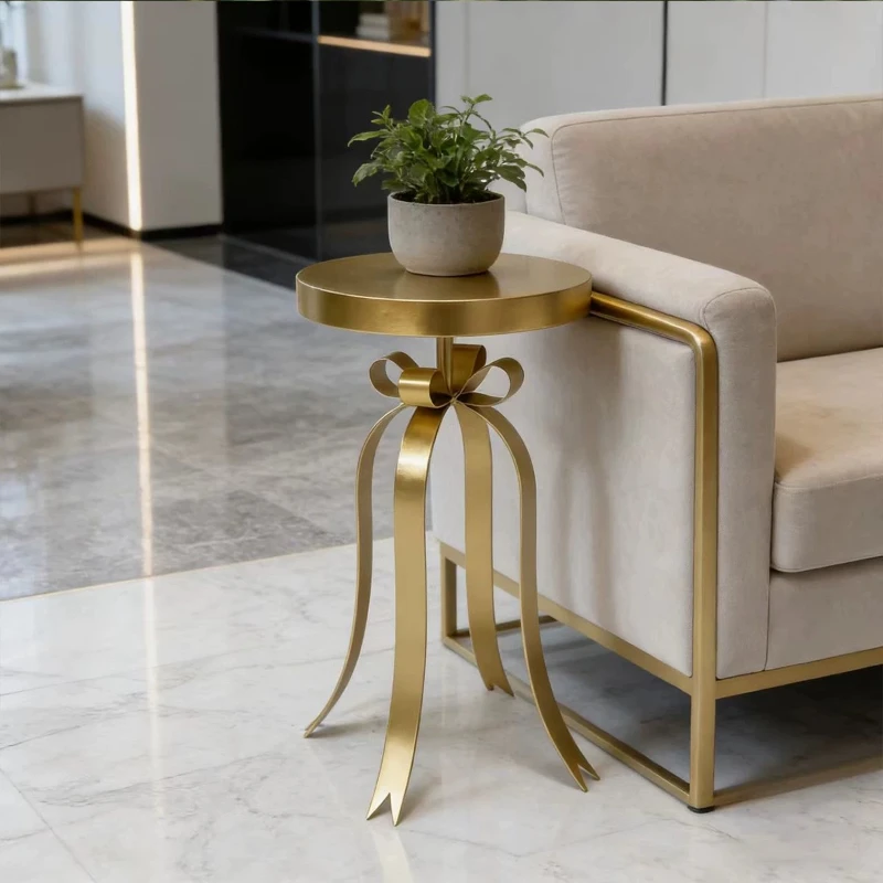 Luxury Coffee Table Metal Table Creative Sofa Side Table Designer Flower Rack Nordic Vintage Living Room Furniture