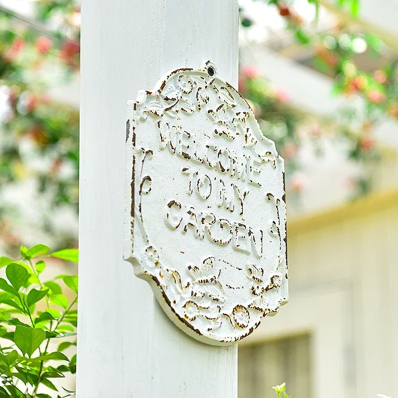 European Style White Retro Courtyard Wall Hanging Decoration Welcome Sign Boards Iron Doorplate Store Wall Decoration Brand