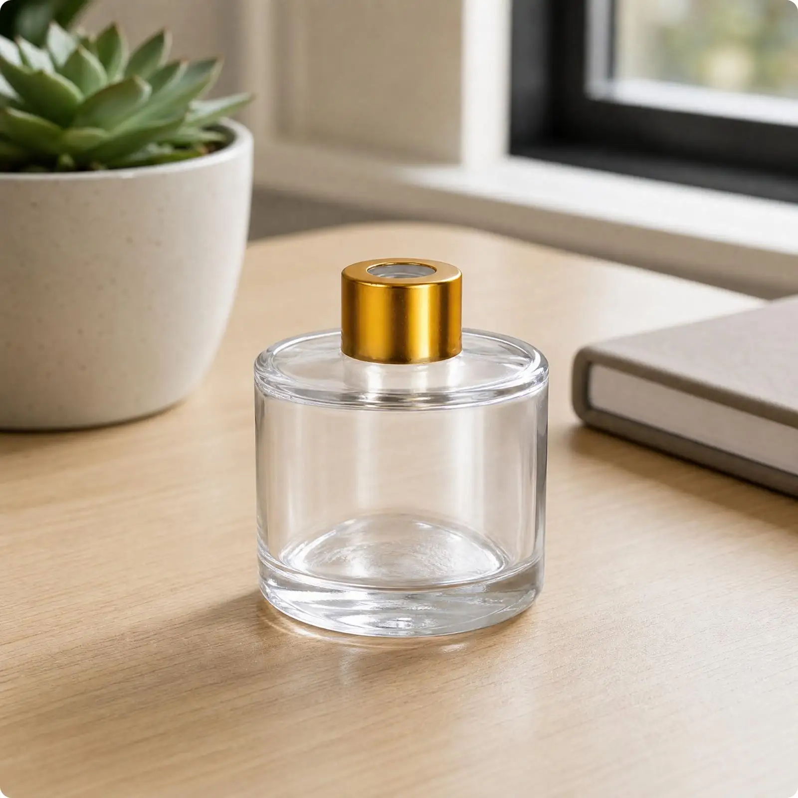 Small Glass Diffuser Bottle for Essential Oil Scent 50ml Clear Refillable Oil Defuser with Screw Cap for Desk Shelf Decor