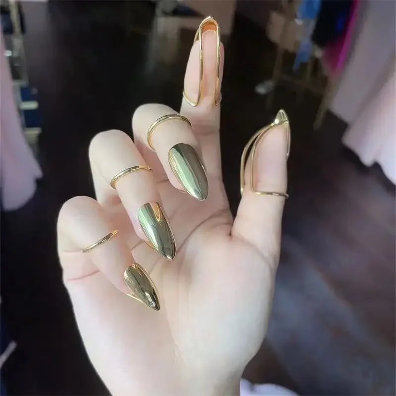 Gothic Style Gold Color Imitation Nail Art Nail Cover Ring Women\'s You Can Give Jewelry Rings To Friends Who Like Unique Design