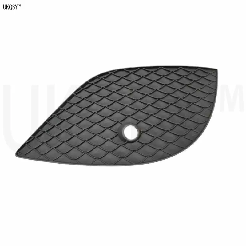 

Me rc ed es Be nz C 200 [ 205000 ] передний бампер с защитной крышкой А 2058855901 A 2058856001