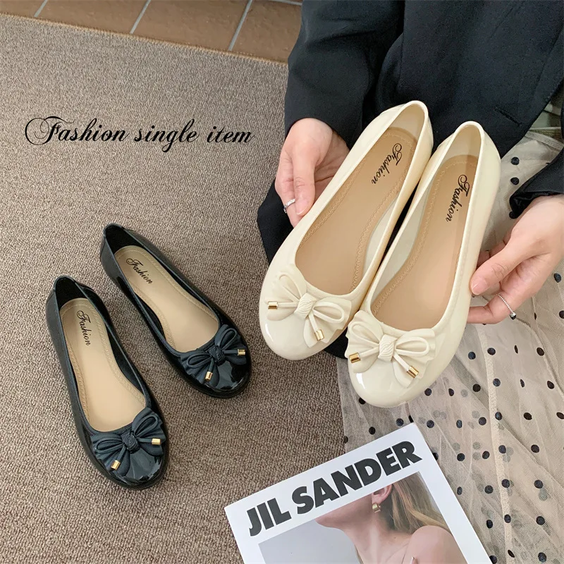 New Low Top Shallow Mouth Fashionable Butterfly Knot Single Shoe Casual Retro Patent Leather Slip on Flat Round Toe Women's Shoe