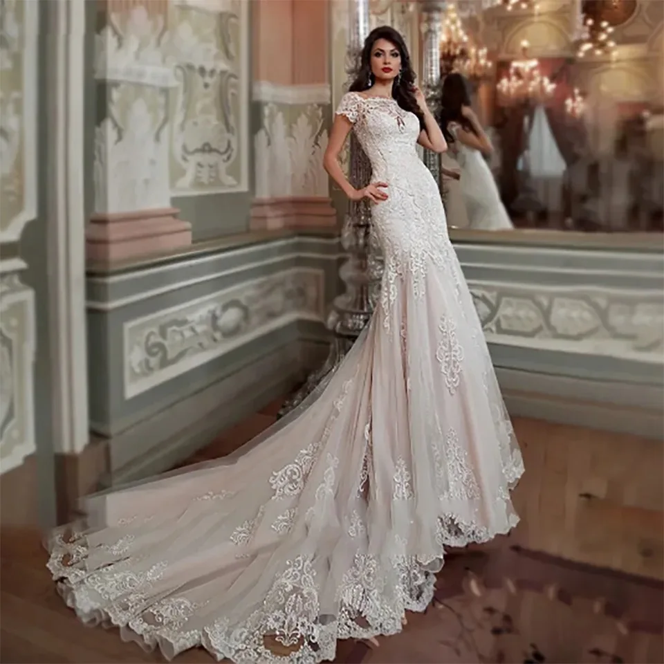 

Customized Charming Beaded Lace Appliques Mermaid Wedding Dresses 2025 Buttons SweepTrain Tulle Bridal Gown robes de mariée