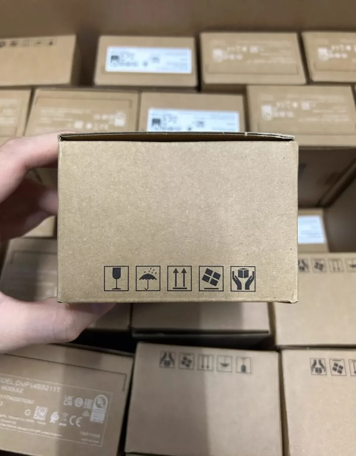 Controlador programable Delta PLC DVP14SS211R DVP14SS211T