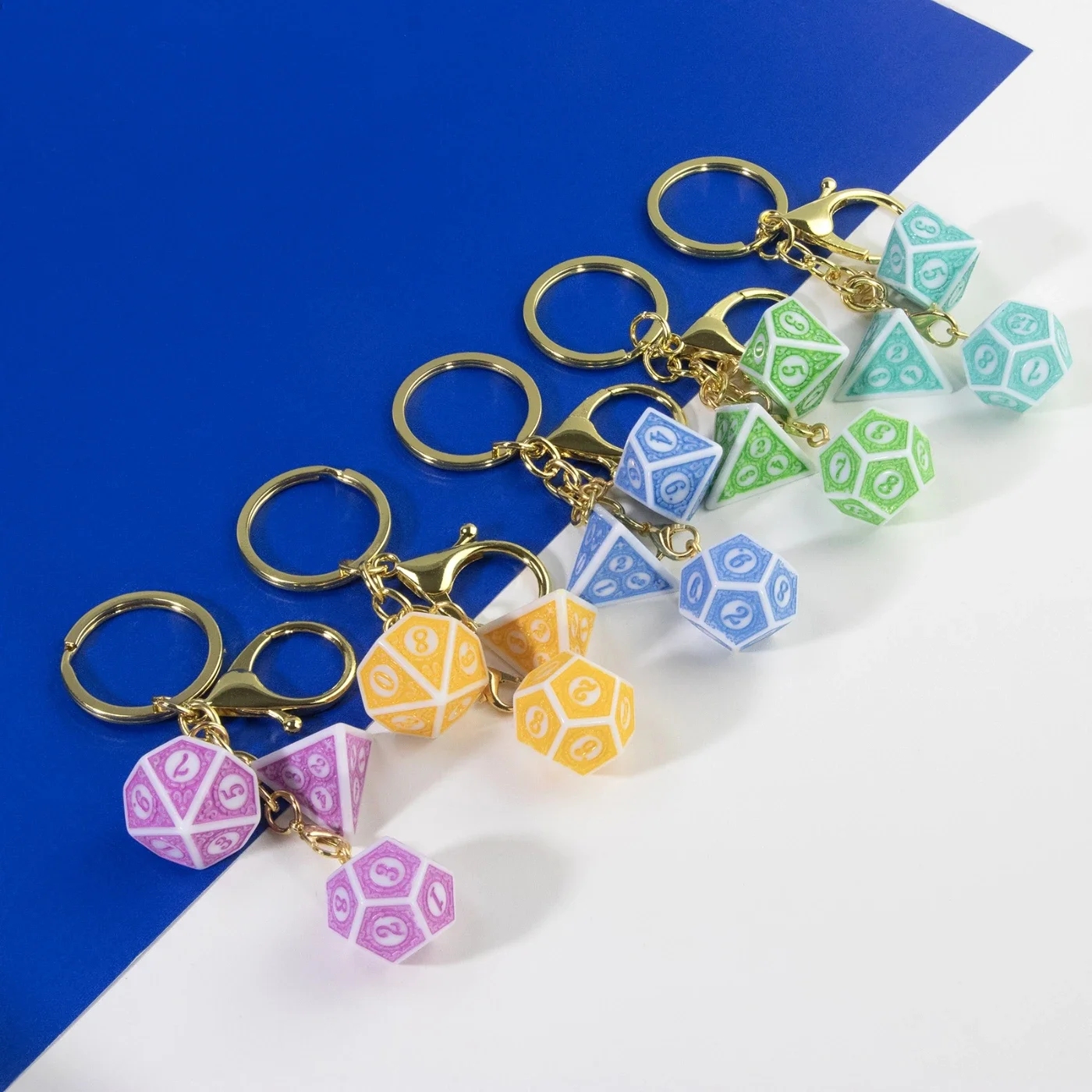 

Аксессуары для ролевых игр, отличный подарок для любителей игры