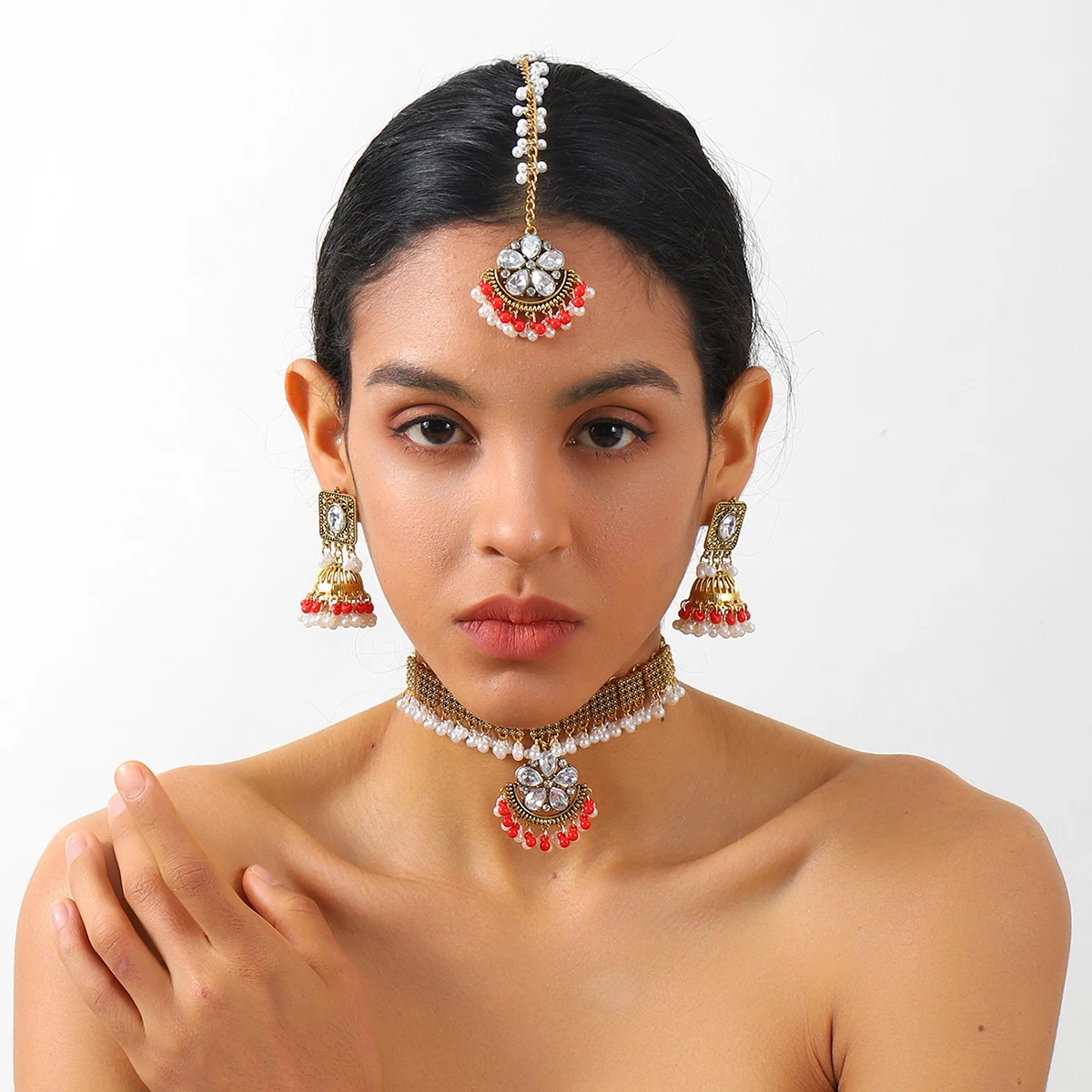 Crystal Flower Necklaces Forehead Accessories Retro Gold Color Rhinestone Earrings Set for Women Geometric Tassel Bridal Jewelry