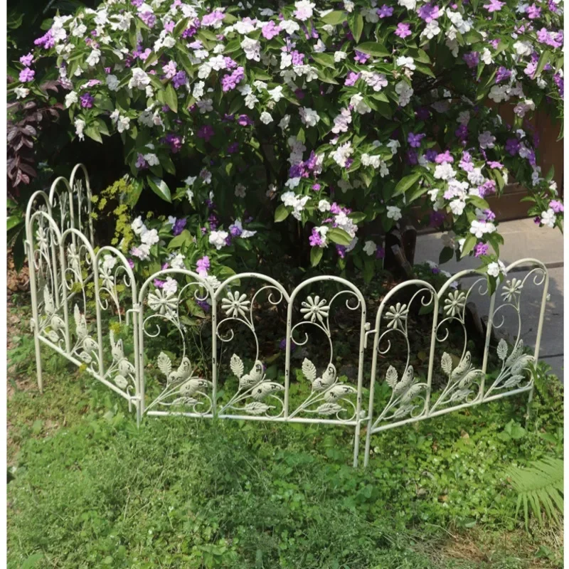 Outdoor Wrought Iron Garden Fence Villa Balcony Mini Picket Fence Flower Bed Partition Low Barrier Courtyard Decorative Fence