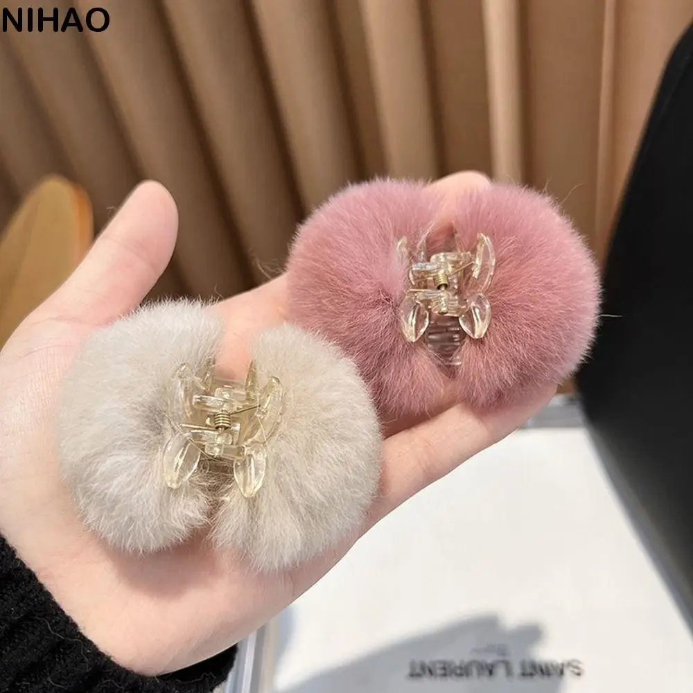 

Claw Solid Color High Ponytail Fixed Clip Autumn And Winter Plush Hair Claw Korean Style Hair Clip Small Hairpin Child Headwear