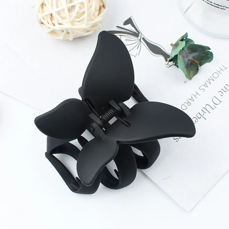 Grampo de cabelo borboleta fosco feminino coreano simples cor sólida moda requintado clipe de tubarão para meninas acessórios de estilo de cabelo