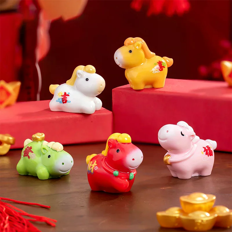 Mini estatuetas de cavalo, modelo de cavalo de resina, jardim de fadas em miniatura, musgo, paisagem, terrário diy, artesanato, decoração de interiores de carro