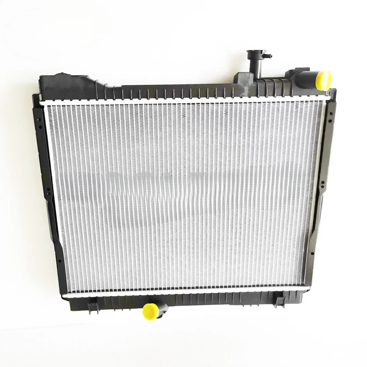 Engine Cooling Radiator for NISSAN CABSTAR NT400 ATLEON MT 2006-2013 21410-MB40C 21400-MB41C  21400MB41C 21400MD41C 8MK376756051