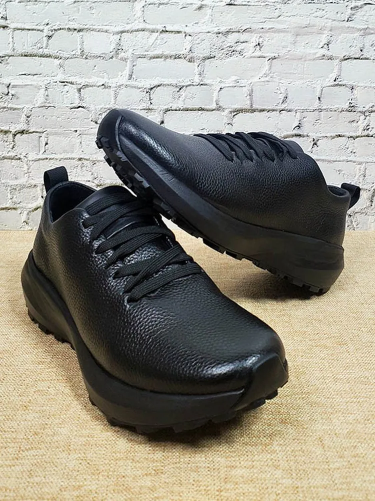 Outdoor Mens Cowhide Genuine Leather Hiking Shoes Lace Up Low Cut Thick Platform Sports Trainers Sneakers Autumn Camping Shoes