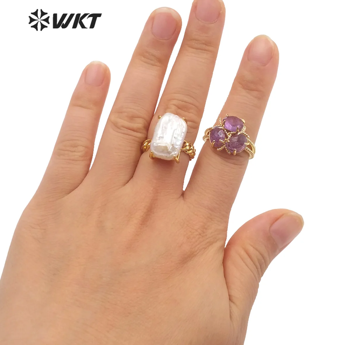 

WT-R484 New Natural Gmestone Triple Stone Design Many Colored Can Be Choose For Girls Simple Wearings Perfect Match Rings